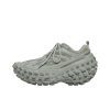 발렌시아가 디펜더 스니커즈 그레이 685611W2RA61200