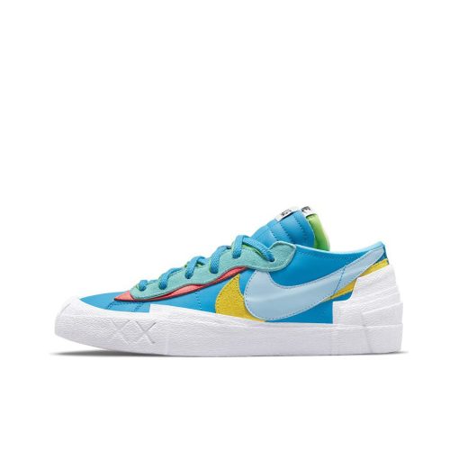 나이키 x 사카이 x 카우스 블레이저 로우 넵튠 블루 DM7901-400